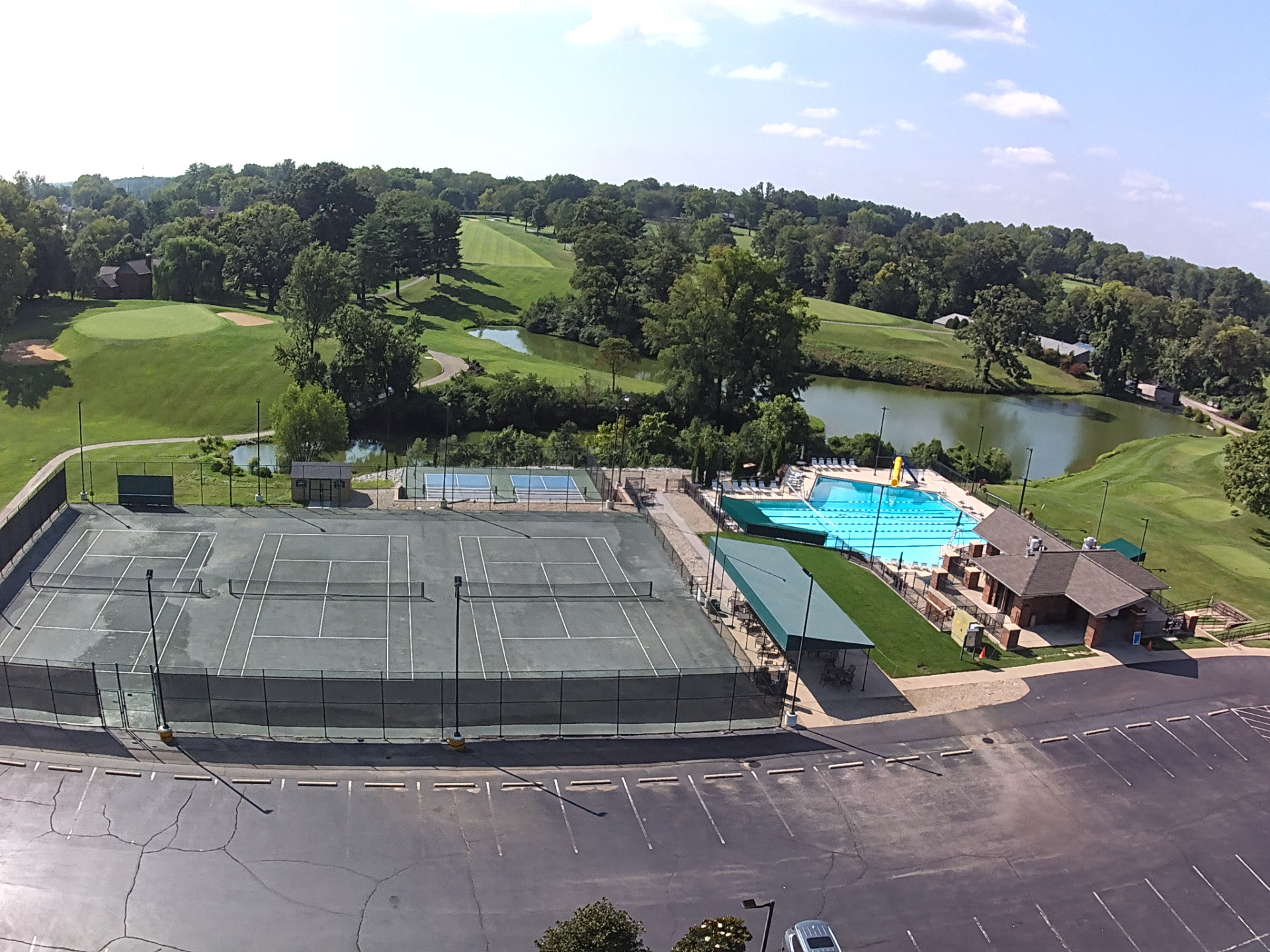 Aerial-view-golf-course-tennis-pool-complex-St_-Clair-Country-Club